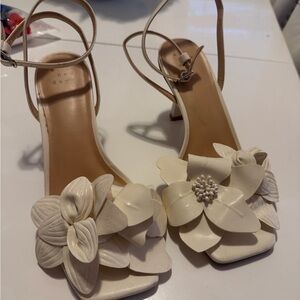 A New Day Elegant White Floral Sandals